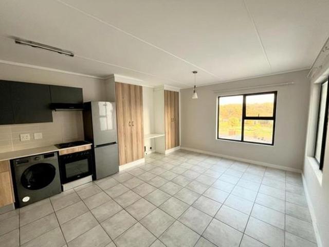 Apartment for rent in Waterkloof, Gauteng
