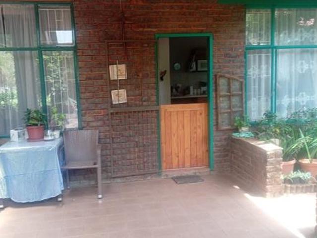 Apartment for rent in North West