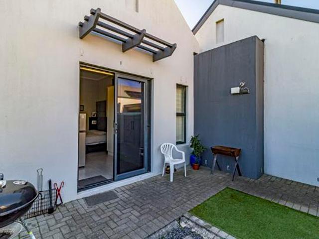 Apartment for rent in Cape Town, Western Cape