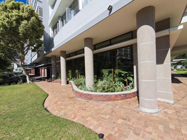 Apartment for rent in Sea Point, Cape Town