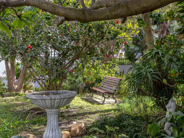 Apartment for sale in Sea Point, Cape Town