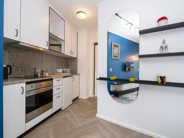 Apartment for sale in Cape Town, Western Cape