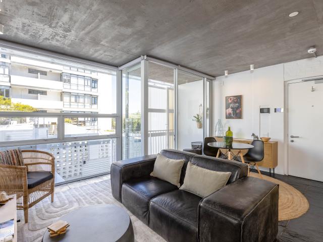 Apartment for sale in Sea Point, Cape Town