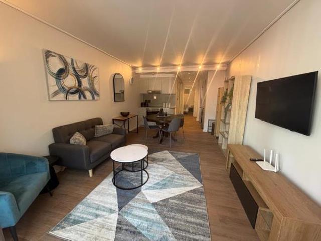 Room for rent in Sea Point, Cape Town