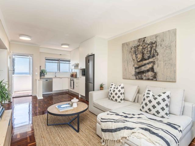 Apartment for sale in Sea Point, Cape Town