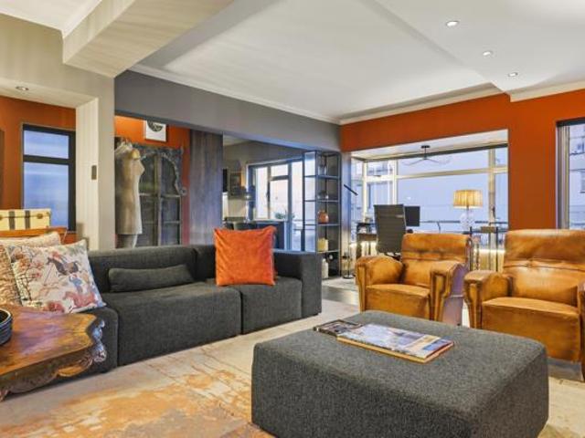 Apartment for sale in Cape Town, Western Cape