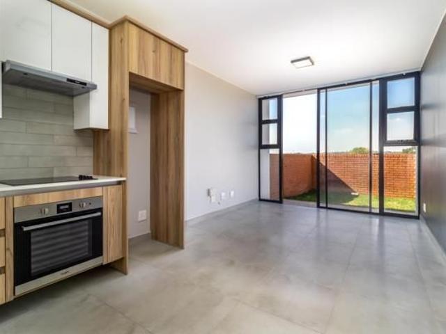 Apartment for rent in Waterkloof, Gauteng