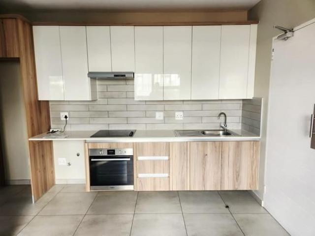 Apartment for rent in Waterkloof, Gauteng