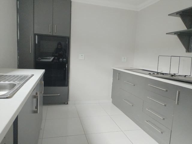 Apartment for rent in Seaview, Kwazulu-natal