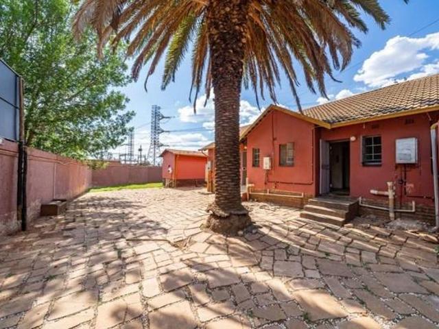Apartment for rent in Jansenpark, City of Ekurhuleni Metropolitan Municipality
