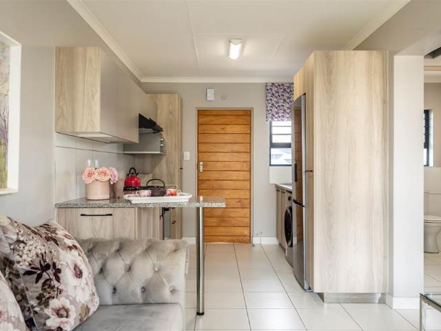 Apartment for sale in Waterkloof, Gauteng