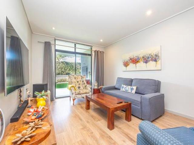 Apartment for sale in Cape Town, Western Cape