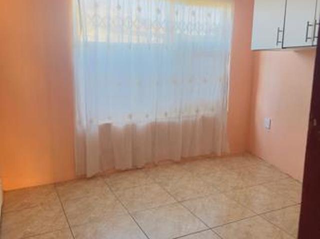 Apartment for rent in Waterkloof, Gauteng
