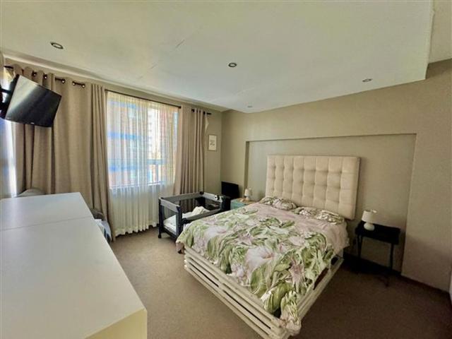 Apartment for sale in Seaview, Kwazulu-natal