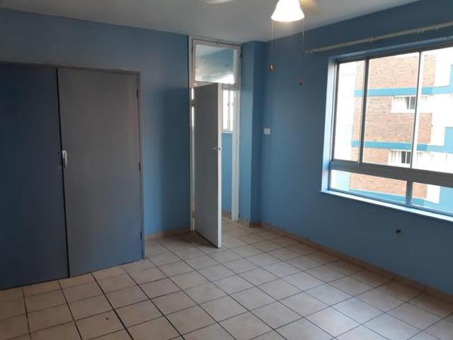Apartment for rent in Seaview, Kwazulu-natal