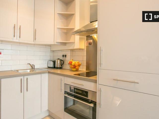 Apartment to rent in Bluebell, North Tipperary