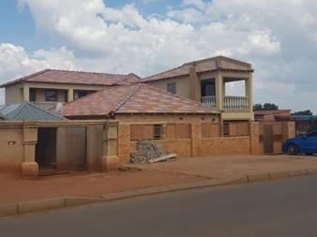 Apartment for rent in Senaoane, Soweto