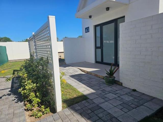 Townhouse for rent in Cape St Francis, Eastern Cape
