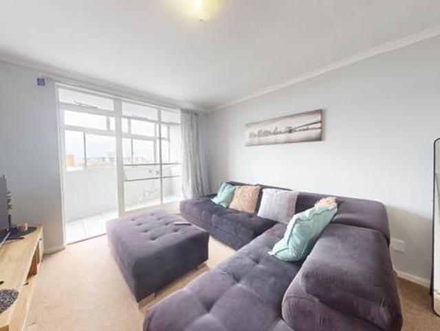 Apartment for sale in Nelson Mandela Bay Ward 18, Nelson Mandela Bay Metropolitan Municipality