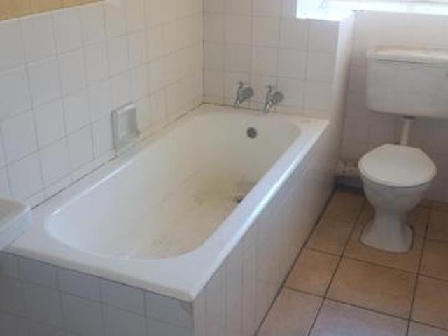 Apartment for sale in Lejweleputswa, Free State