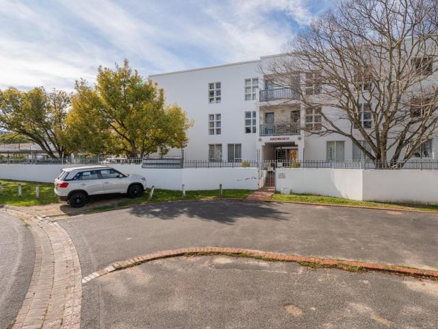 Apartment for sale in Pniel, Western Cape
