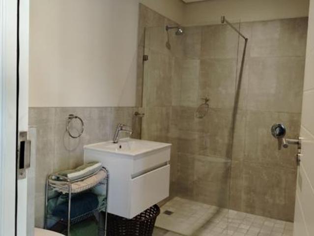 Apartment for sale in Cape Town, Western Cape
