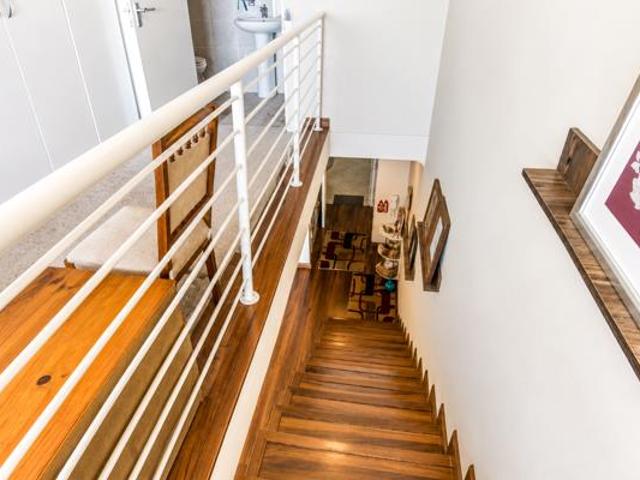 Apartment for sale in Cape Town, Western Cape