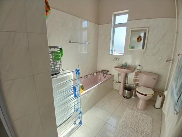 Apartment for rent in Nelson Mandela Bay Ward 18, Nelson Mandela Bay Metropolitan Municipality