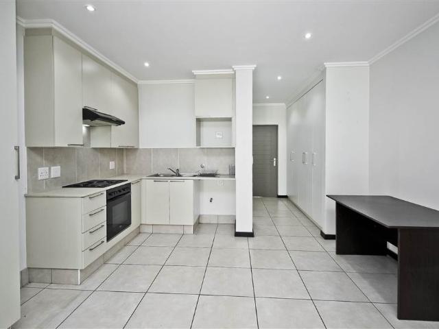 Apartment for sale in Vosloorus, Gauteng