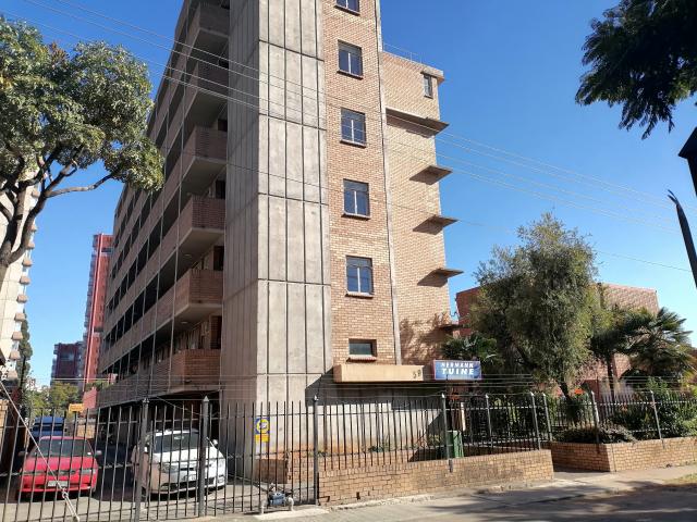 Apartment for sale in Waterkloof, Gauteng