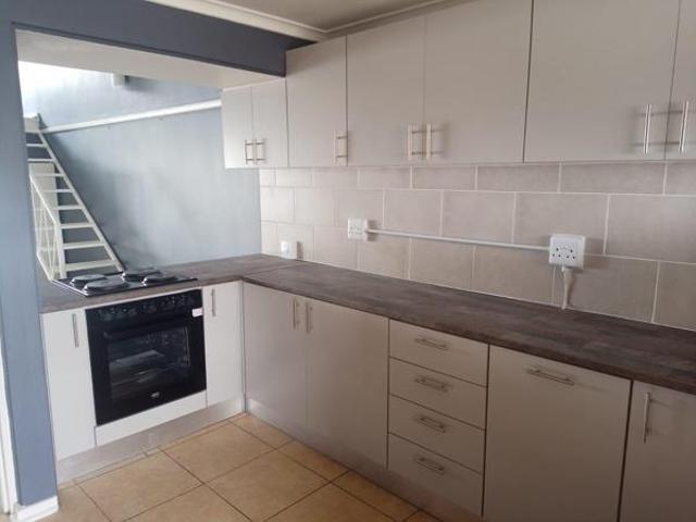 Apartment for sale in Port Elizabeth, Eastern Cape