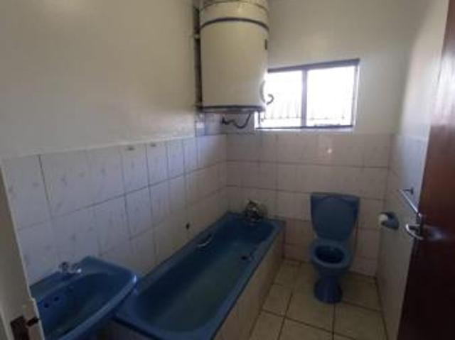 Apartment for sale in Port Elizabeth, Eastern Cape