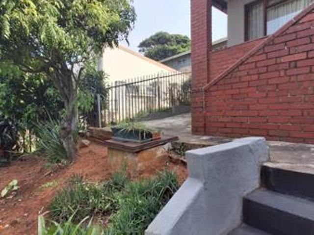 Apartment for rent in Seaview, Kwazulu-natal