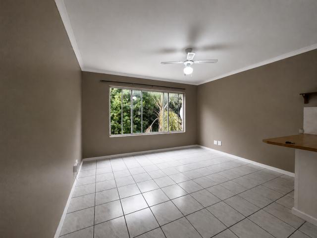 Apartment for rent in Table View, Western Cape