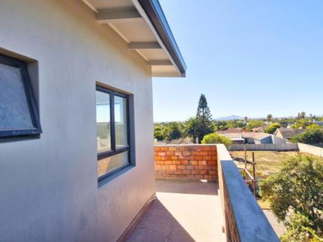 Apartment for sale in Cape Town, Western Cape
