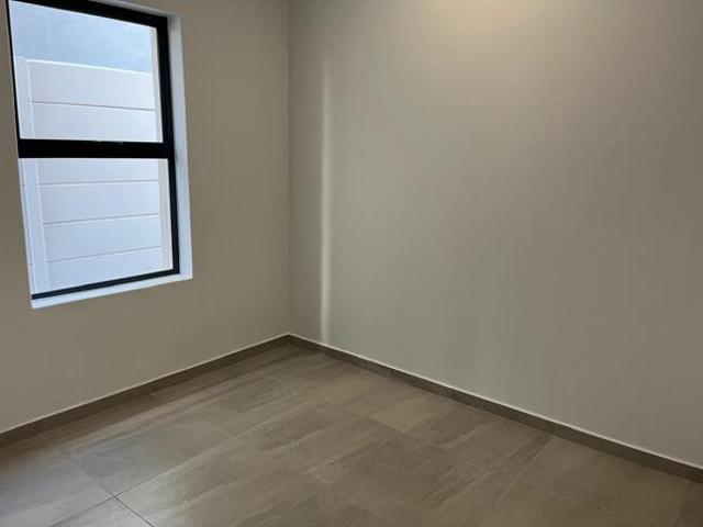 Apartment for sale in Cape Town, Western Cape