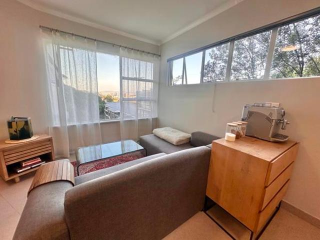 Apartment for rent in Cape Town, City of Cape Town