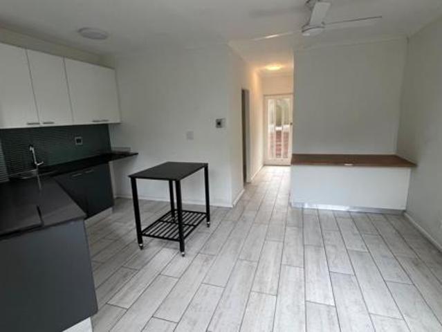 Apartment for sale in Cape Town, Western Cape