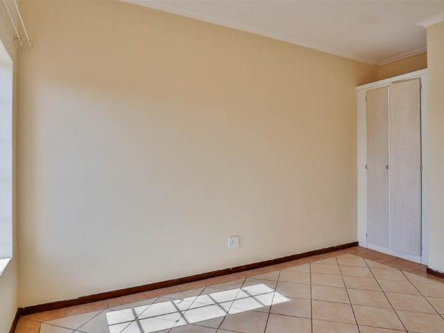 Apartment for sale in Waterkloof, Gauteng