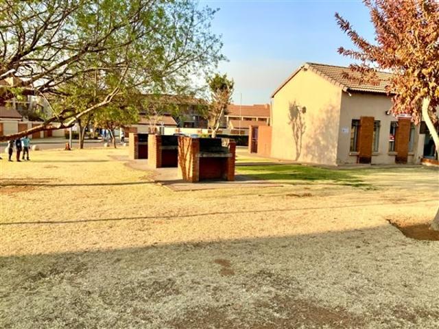 Apartment for sale in Waterkloof, Gauteng