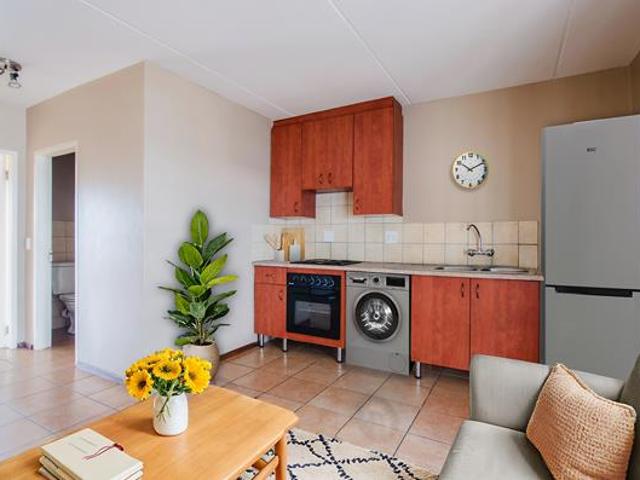 Apartment for rent in Waterkloof, Gauteng