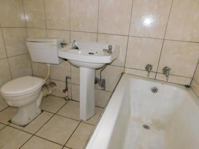 Apartment for rent in Vosloorus, Gauteng