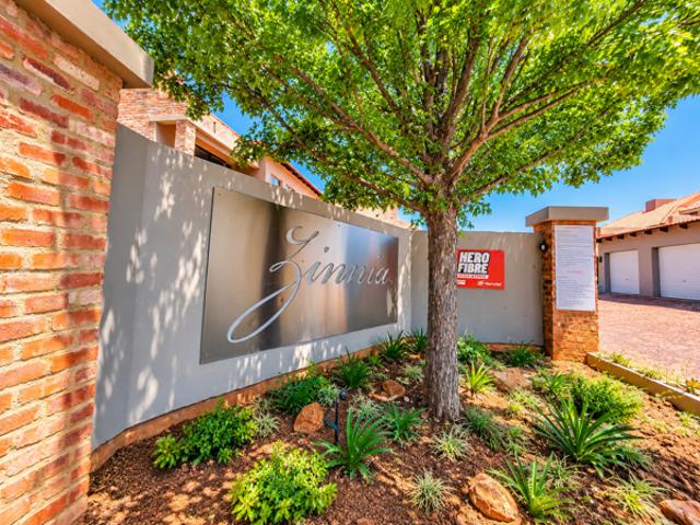 Apartment for sale in Potchefstroom, Tlokwe Local Municipality