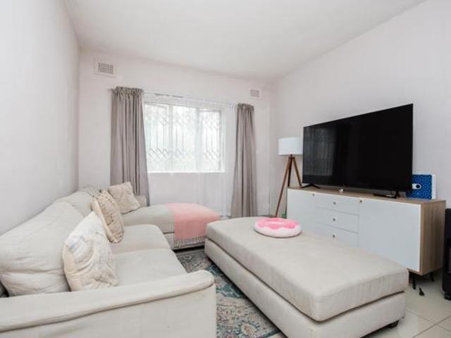 Apartment for rent in Seaview, Kwazulu-natal
