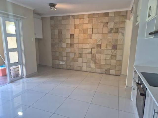 Apartment for rent in Seaview, Kwazulu-natal
