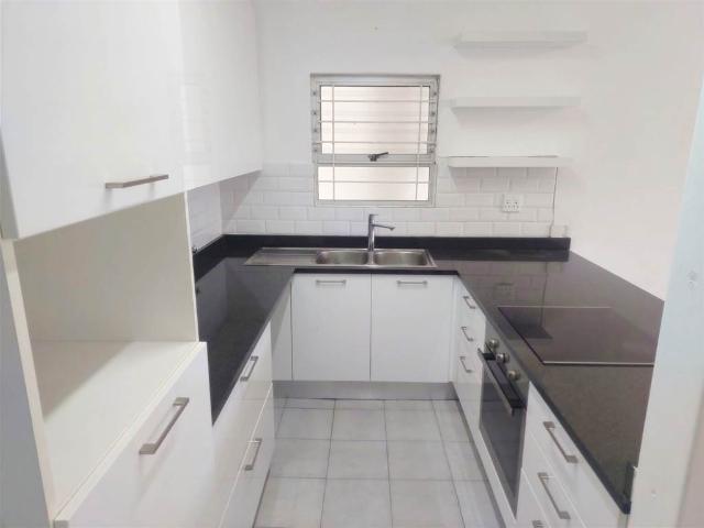 Apartment for sale in Seaview, Kwazulu-natal