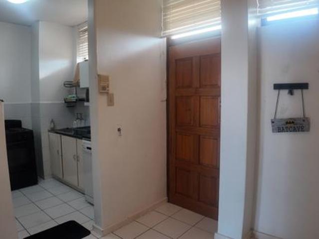 Apartment for rent in Seaview, Kwazulu-natal