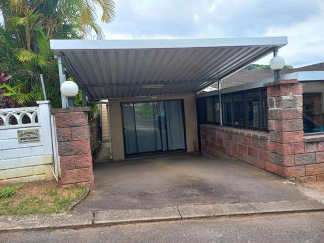 Room for rent in Chatsworth, Kwazulu-natal