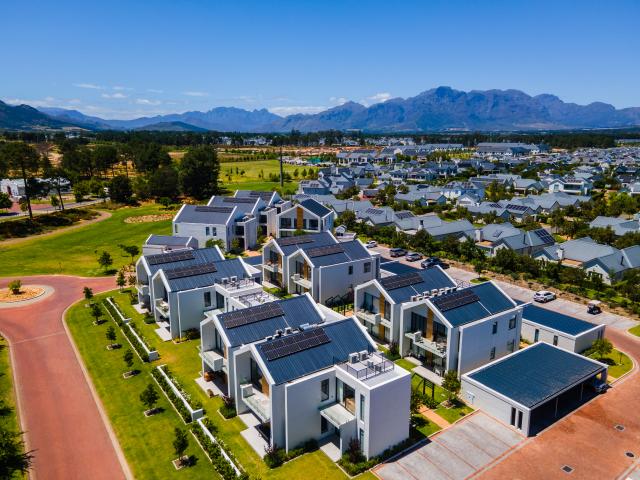 Apartment for sale in Onverwacht, Western Cape