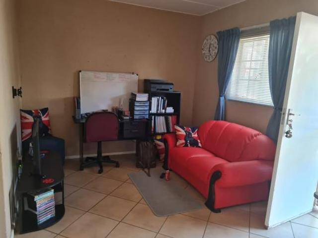 Apartment for rent in Dr Kenneth Kaunda, North West
